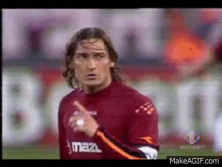 totti tudor 4 gif|Totti .